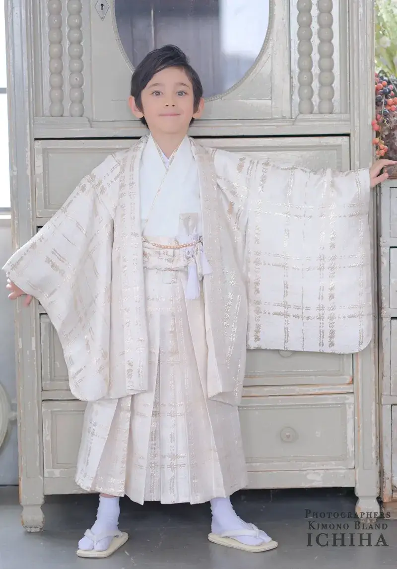 5歳七五三袴 レンタル 白銀 <金銀糸格子ジャガード>