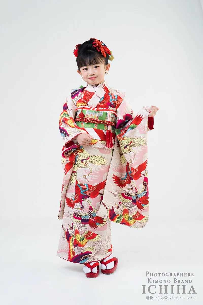 7歳七五三レンタル アンティーク復刻 初鶴 色鮮やかな鶴柄の女の子着物