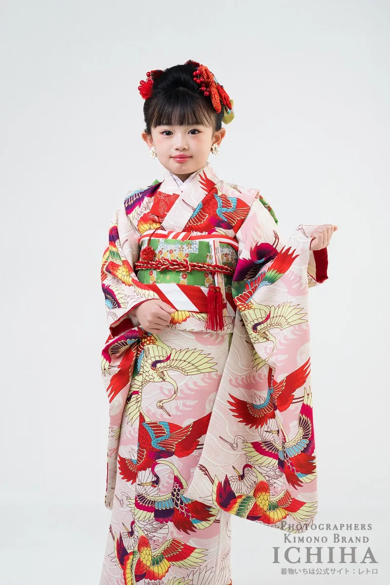 7歳七五三レンタル アンティーク復刻 初鶴 色鮮やかな鶴柄の女の子着物