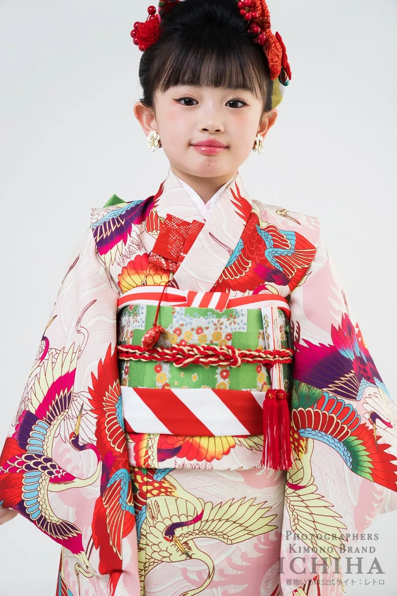 7歳七五三レンタル アンティーク復刻 初鶴 色鮮やかな鶴柄の女の子着物