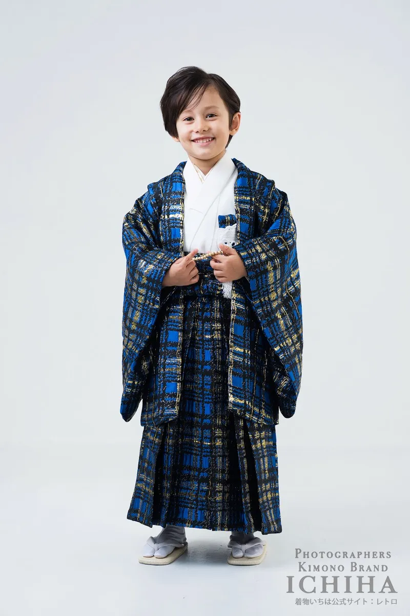 七五三着物レンタル5歳男の子 ブルーゴールドチェック 桐生織セットアップ羽織袴 全身