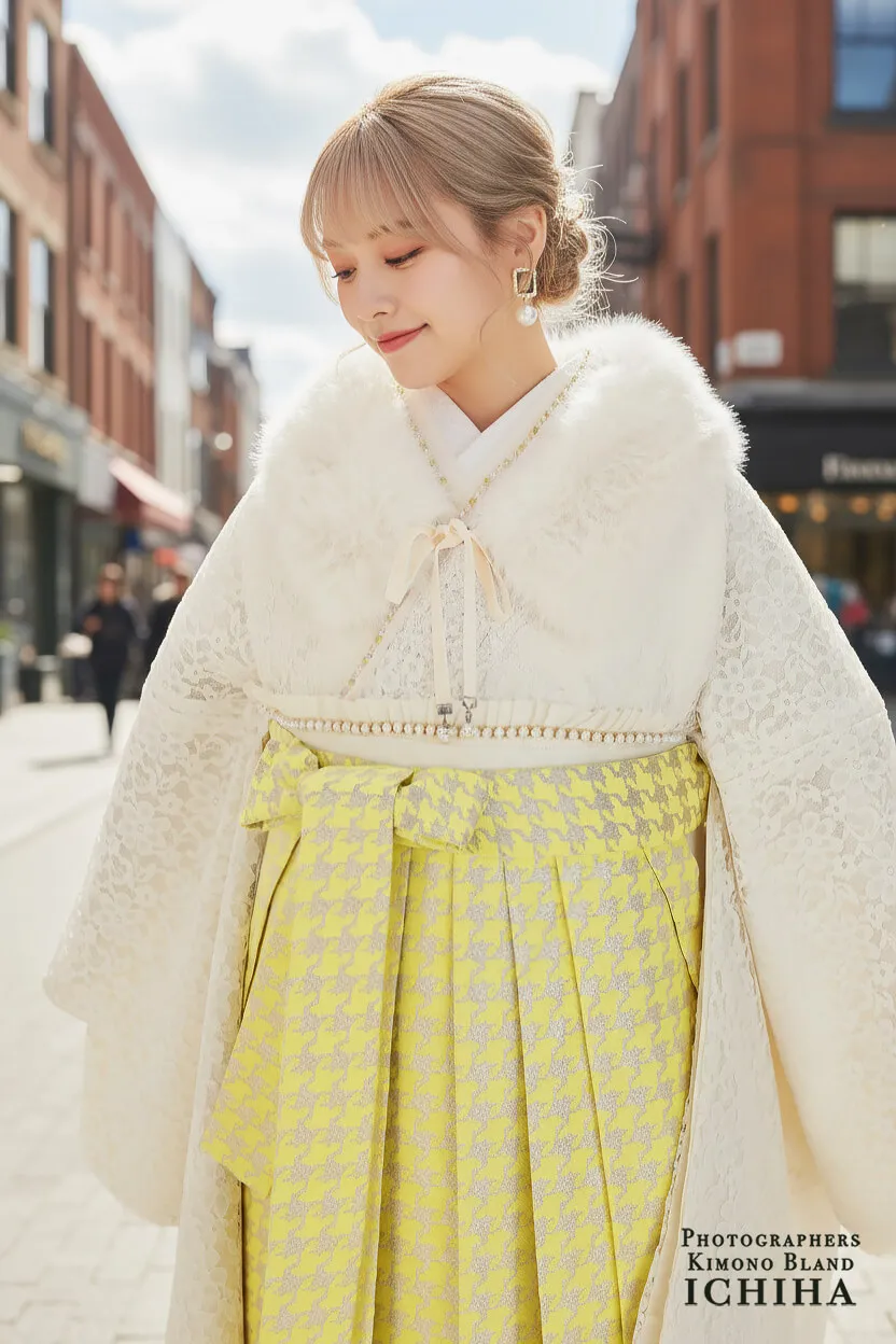 艶とモード感が際立つ卒業式袴レンタル