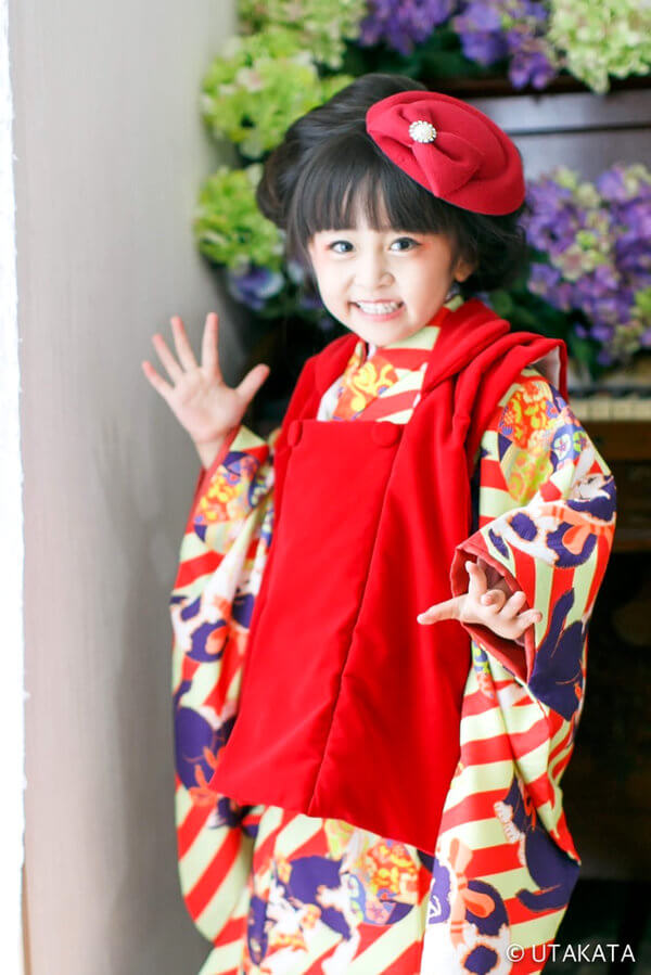 七五三 着物レンタル 3歳 女の子|レトロ猫縞 赤黄緑 アンティーク 七五三 着物レンタル 3歳 女の子|レトロ猫縞 赤黄緑 アンティーク